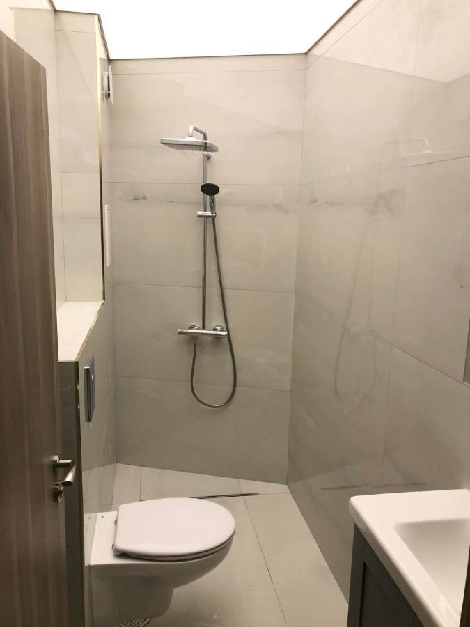 Smart Apartment Mir Варна Екстер'єр фото